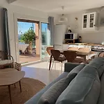 Le Mazet Au Lavandou * Le Lavandou