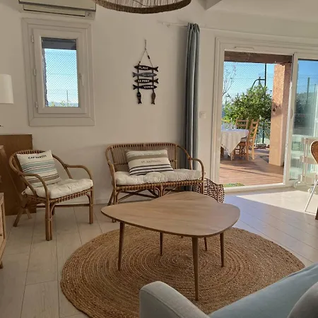 Le Mazet Au Lavandou 빌라 르 라방두