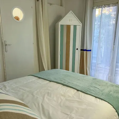 Le Mazet Au Lavandou