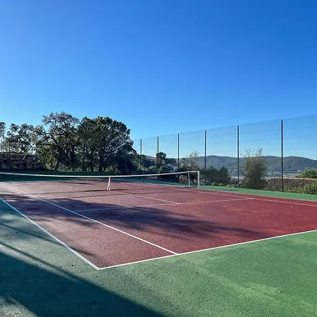 Le Mazet Au Lavandou