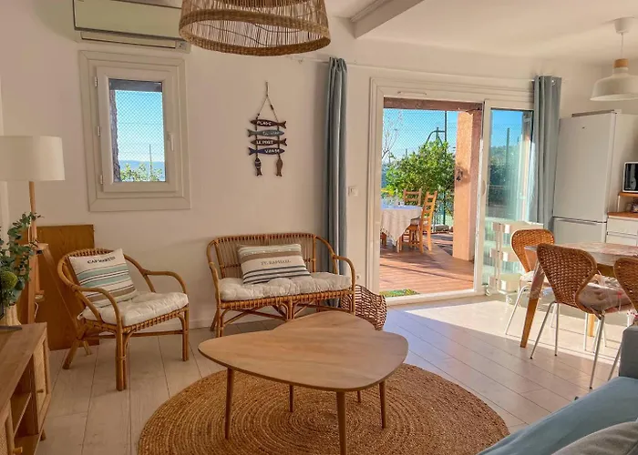 Le Mazet Au Lavandou * Le Lavandou