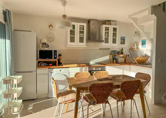 Le Mazet Au Lavandou