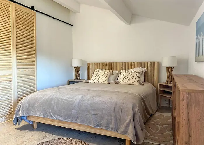 Villa Le Mazet Au Lavandou *